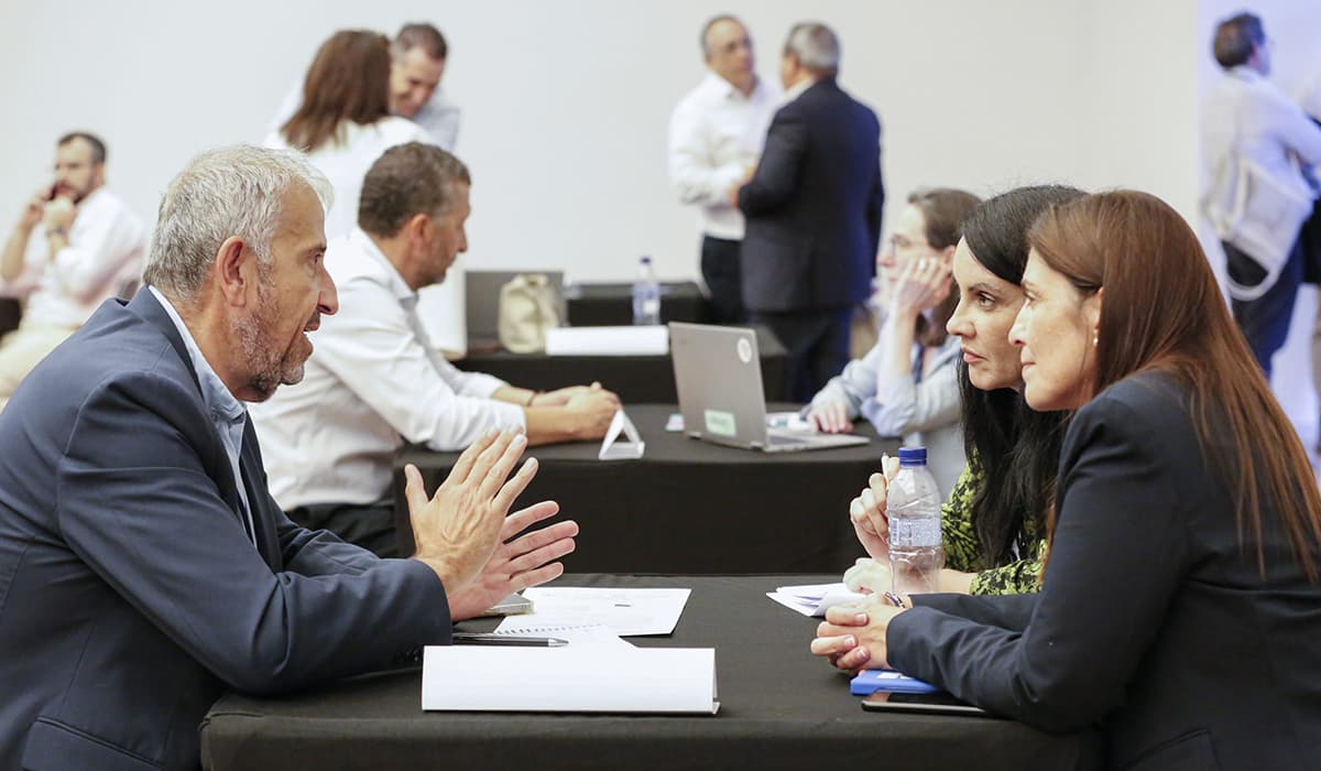 sesiones one to one como objetivos FY24